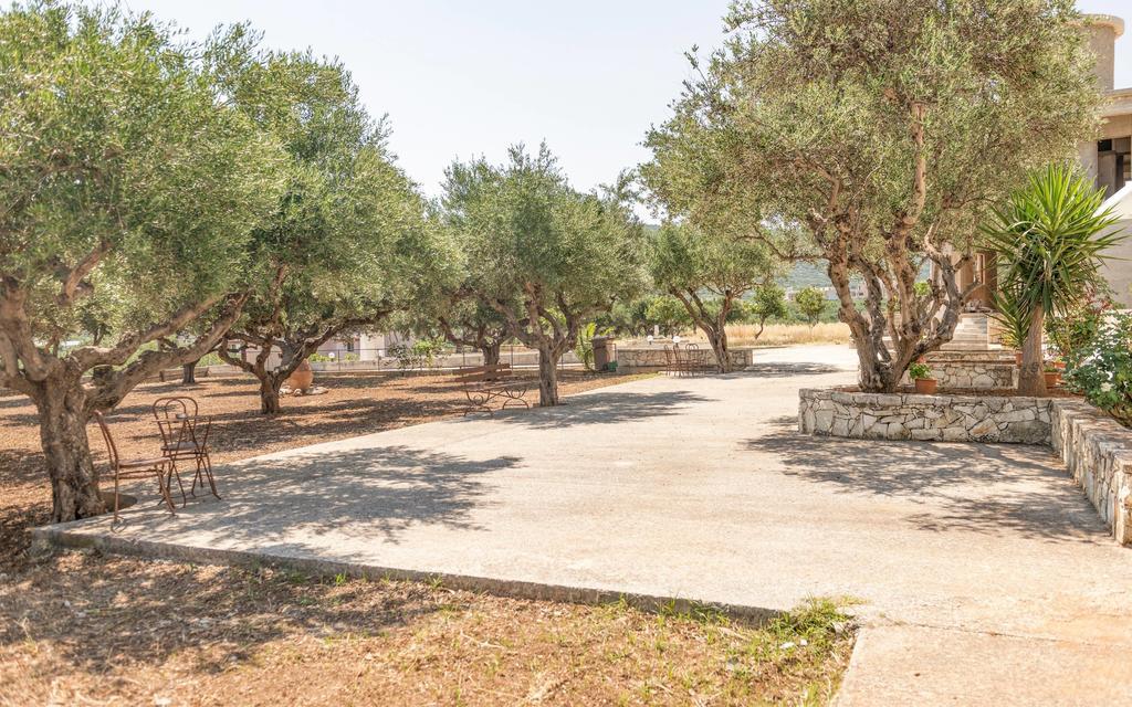 Xirouchakis Farm Apartament *